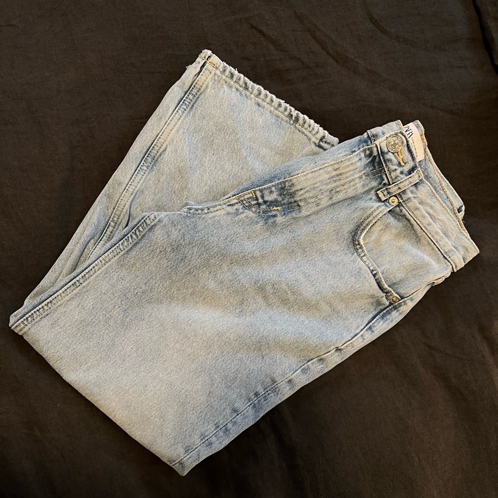 Zara cropped flair jeans